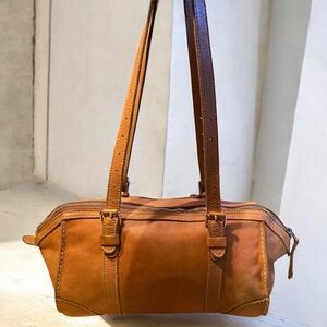 Roots Doctors Bag In Sedona Tribe Leather.
